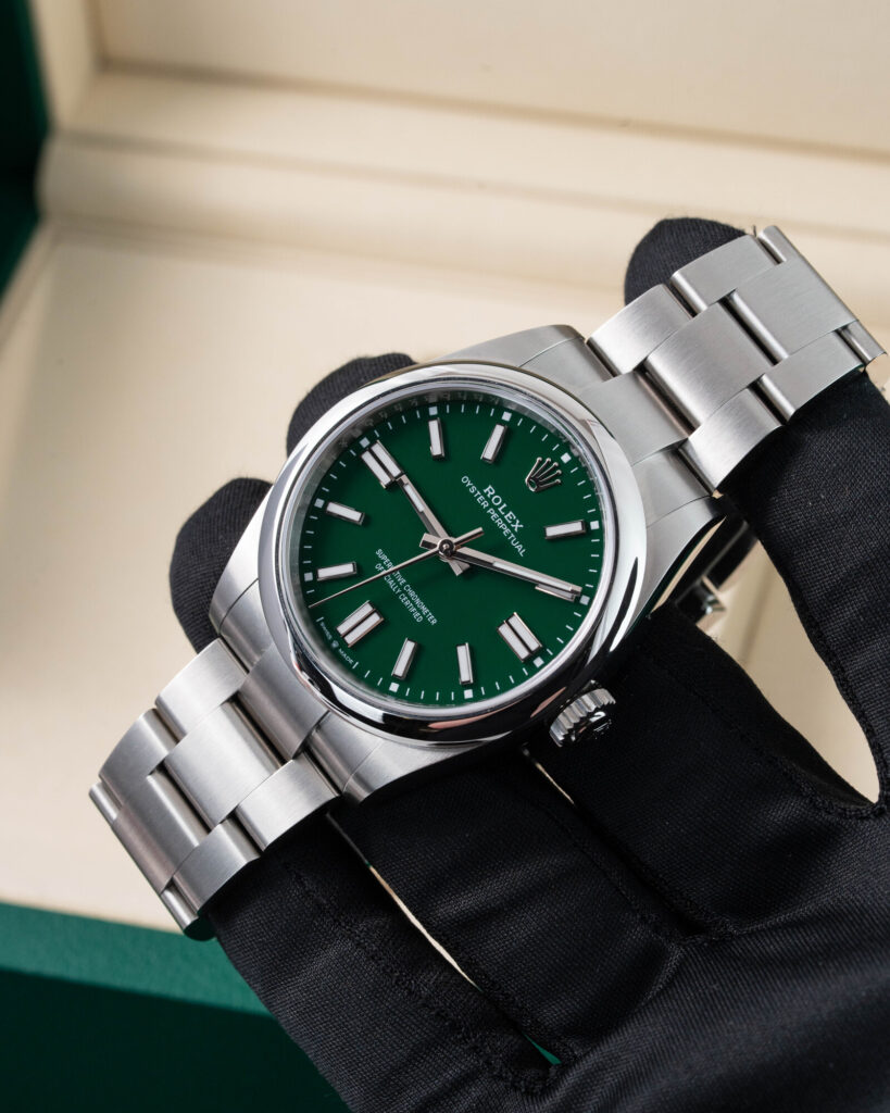 Rolex Oyster Perpetual 134300 2025