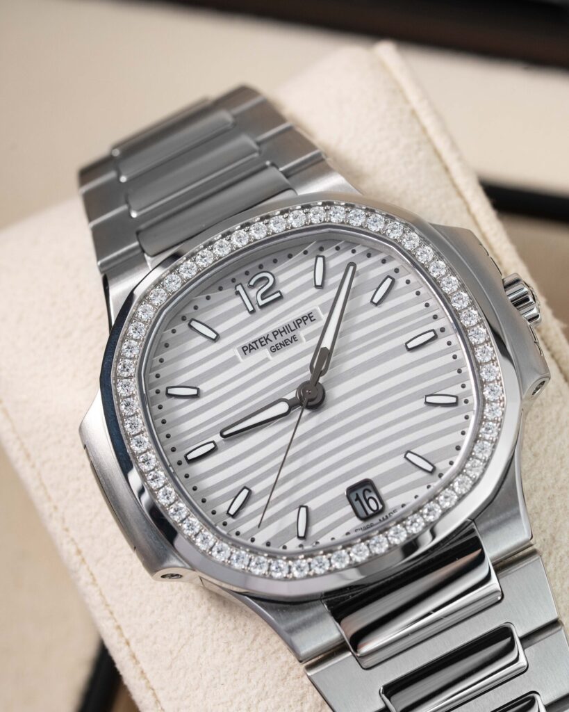 Patek Philippe Nautilus 7118/1200A-010 2024