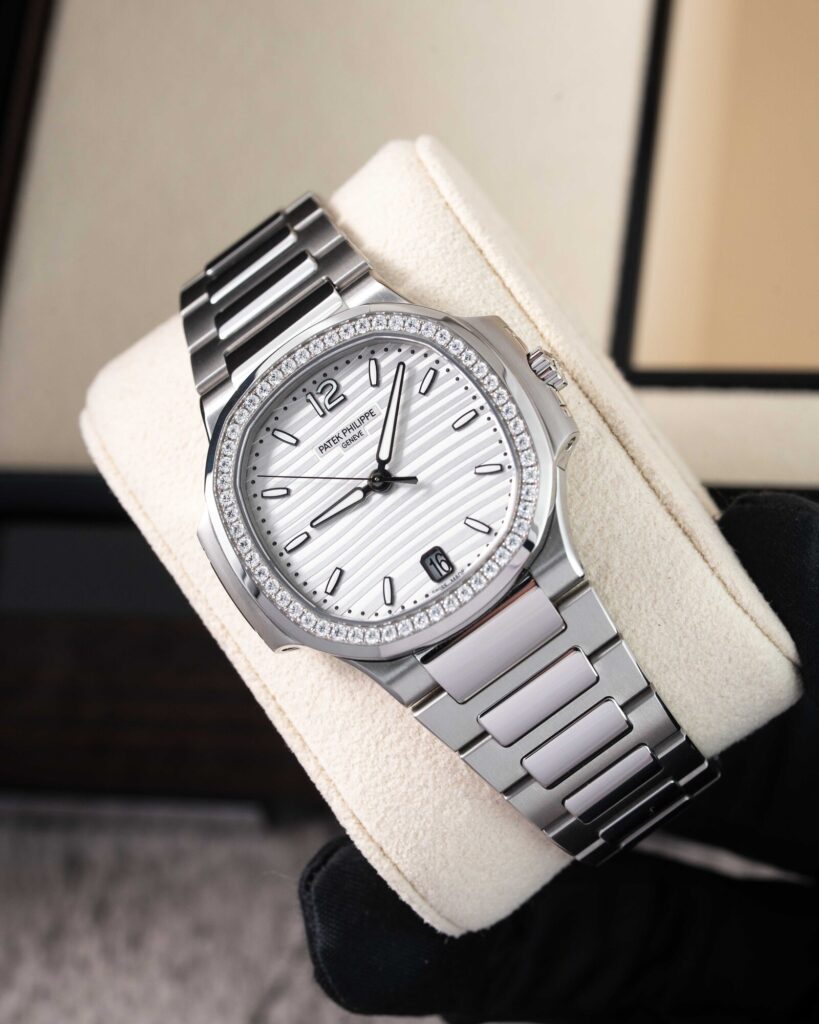Patek Philippe Nautilus 7118/1200A-010 2024