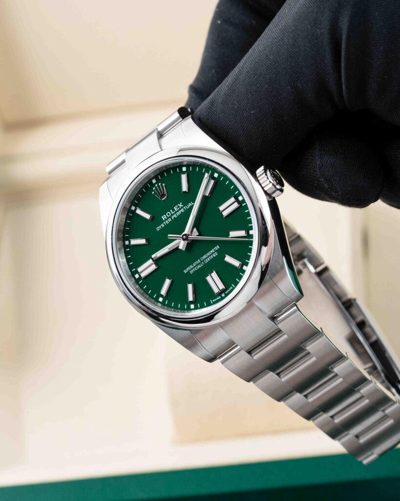 Rolex Oyster Perpetual 134300 2025