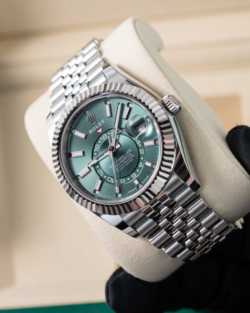 Rolex Sky-Dweller 336934 2025