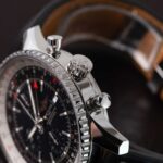 Breitling Navitimer World A2432212/B726 2017