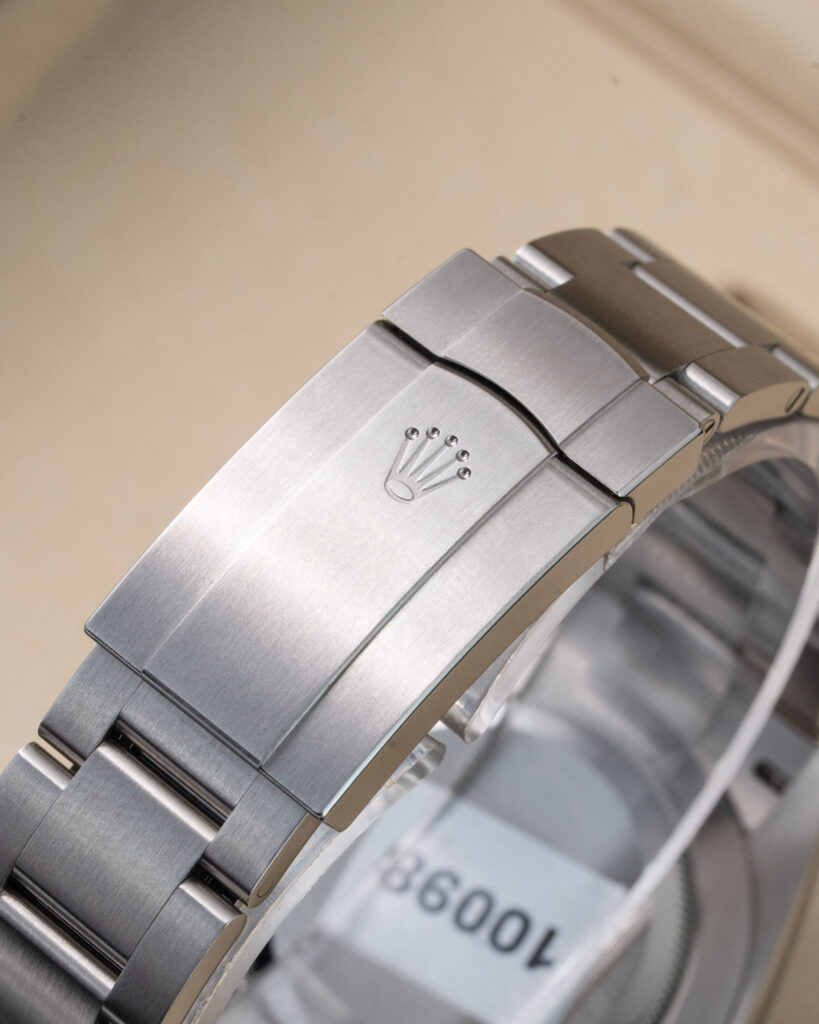 Rolex Oyster Perpetual 134300 2025