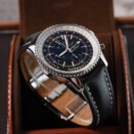 Breitling Navitimer World A2432212/B726 2017