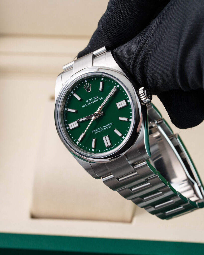 Rolex Oyster Perpetual 134300 2025