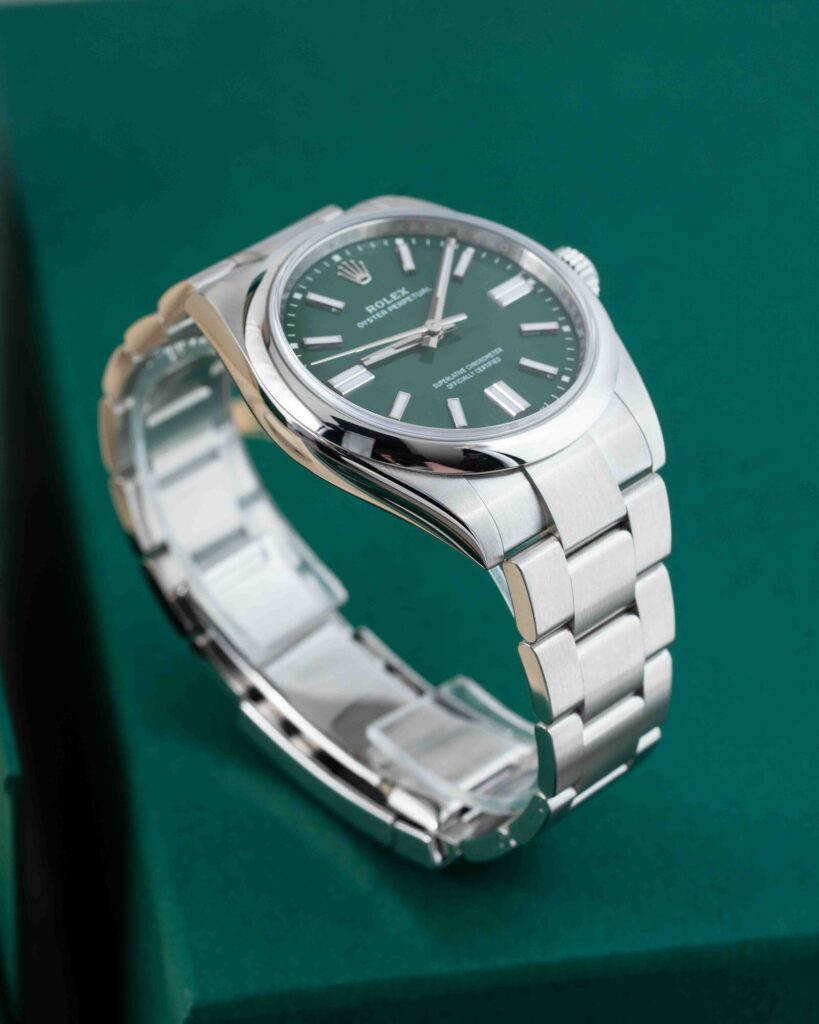 Rolex Oyster Perpetual 134300 2025
