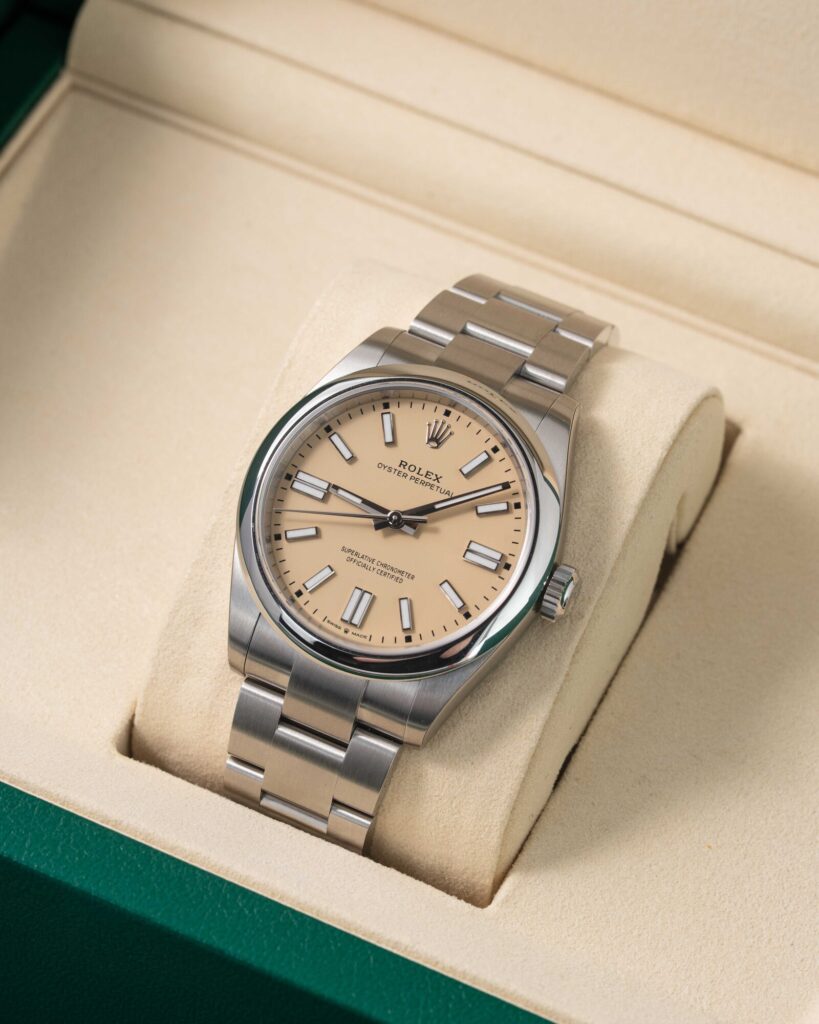Rolex Oyster Perpetual 134300 2025