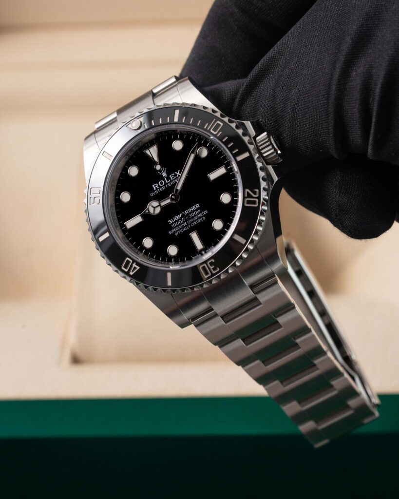 Rolex Submariner 124060 2021