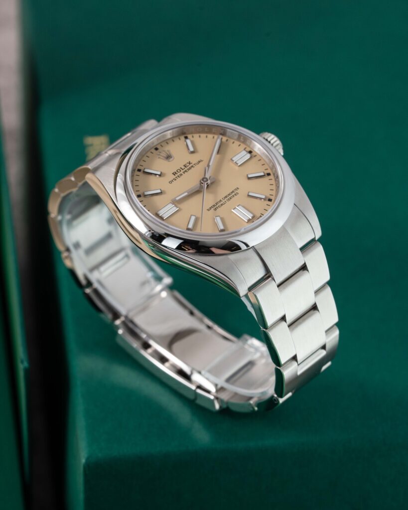 Rolex Oyster Perpetual 134300 2025