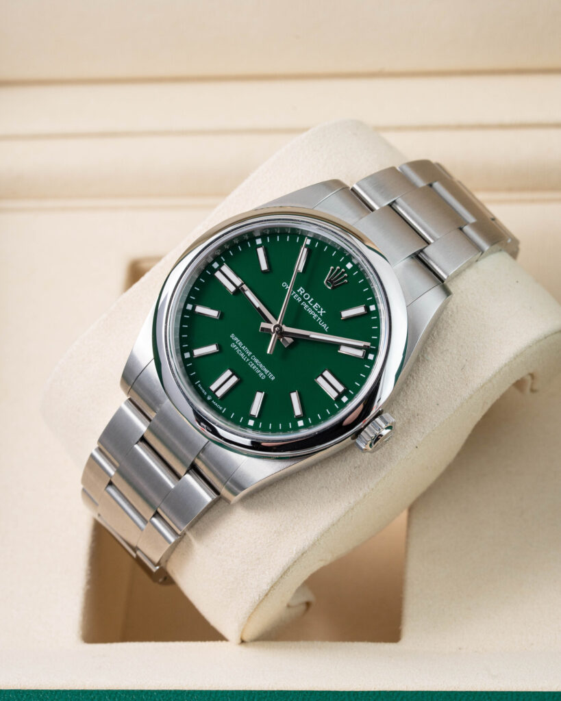 Rolex Oyster Perpetual 134300 2025