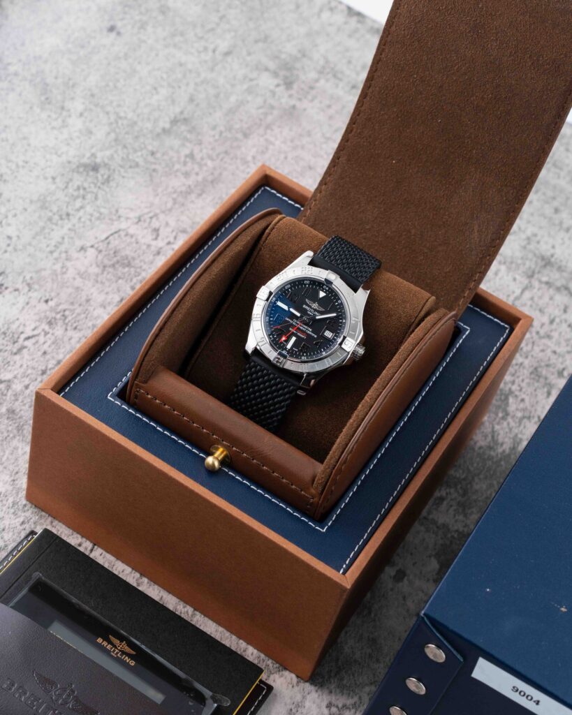 Breitling Avenger II GMT A3239011/BC34 2018