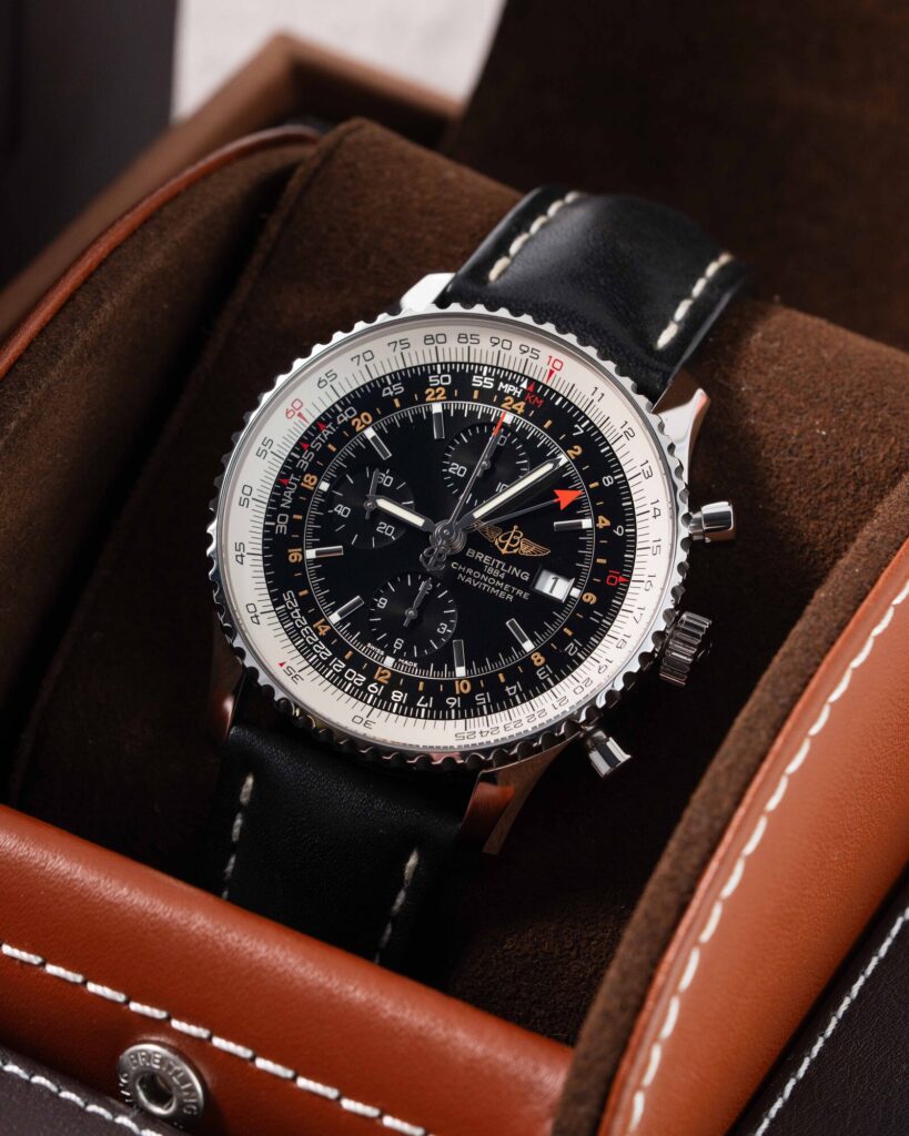Breitling Navitimer World A2432212/B726 2017