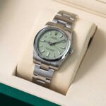 Rolex Oyster Perpetual 124200 2025