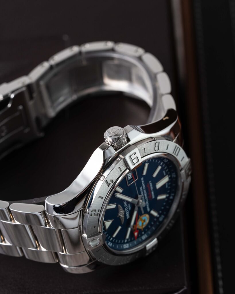 Breitling Avenger II GMT A323905A 2018