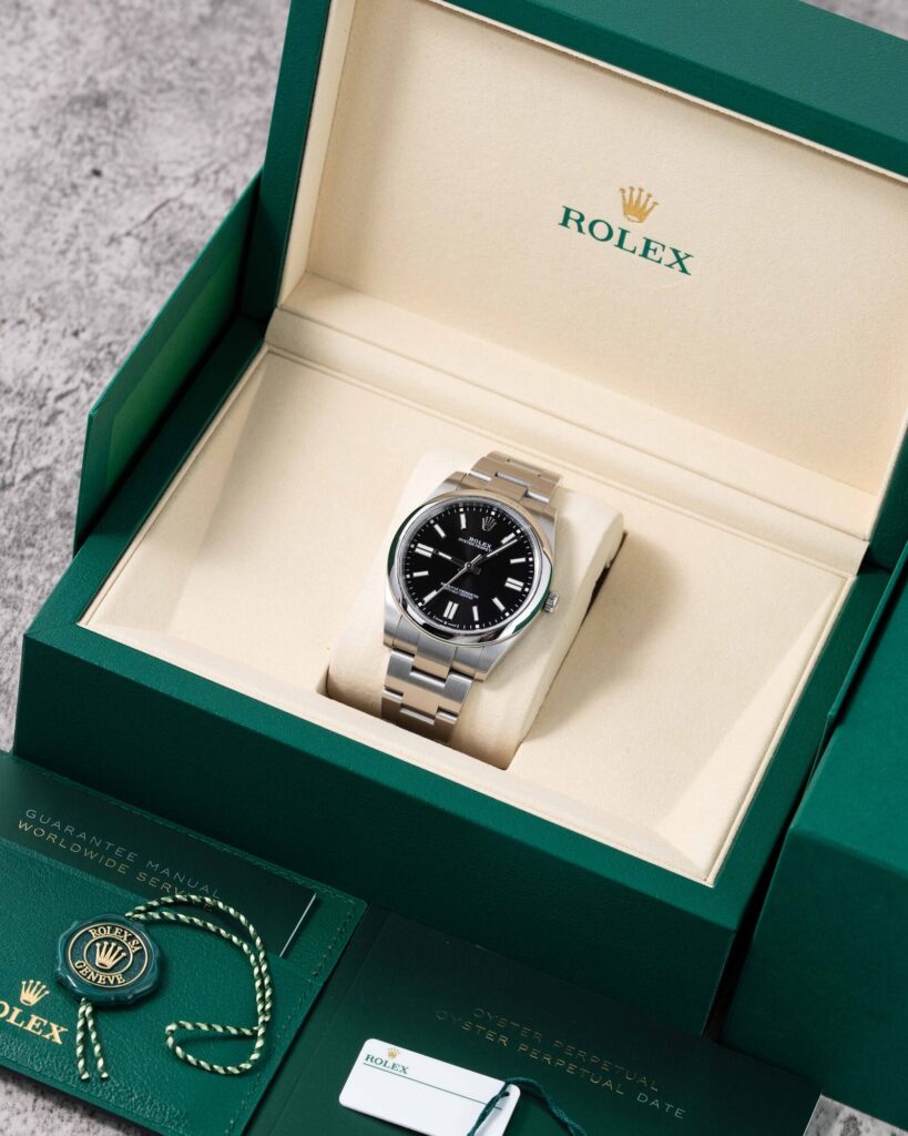 Rolex Oyster Perpetual 124300 2025