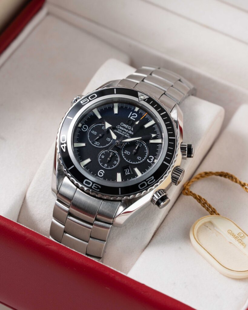 Omega Seamaster Planet Ocean Chronograph 2210.50.00 2006