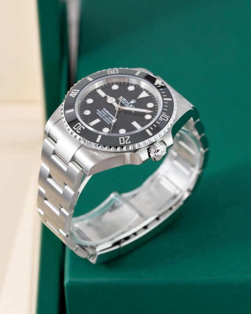 Rolex Submariner 124060 2025