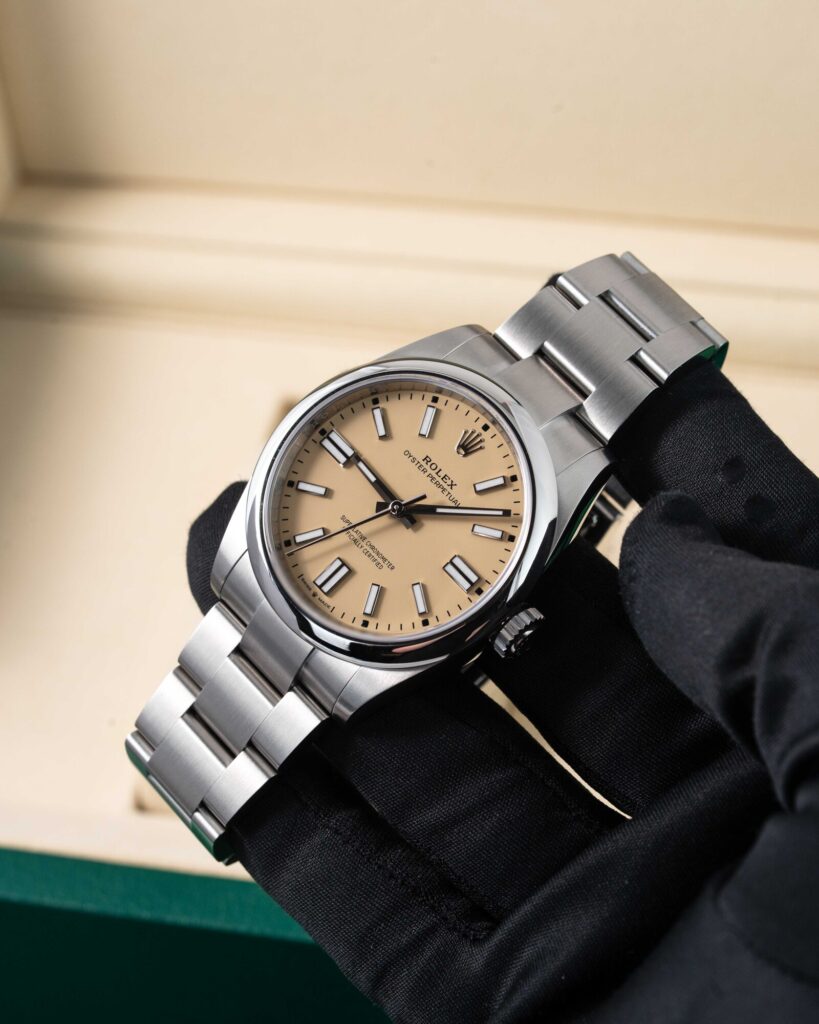 Rolex Oyster Perpetual 134300 2025