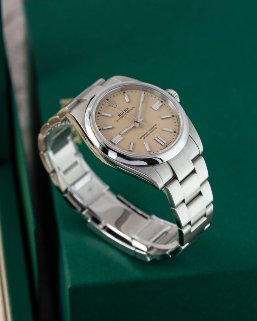 Rolex Oyster Perpetual 134300 2025