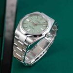 Rolex Oyster Perpetual 134300 2025
