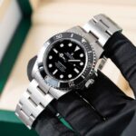 Rolex Submariner 124060 2024