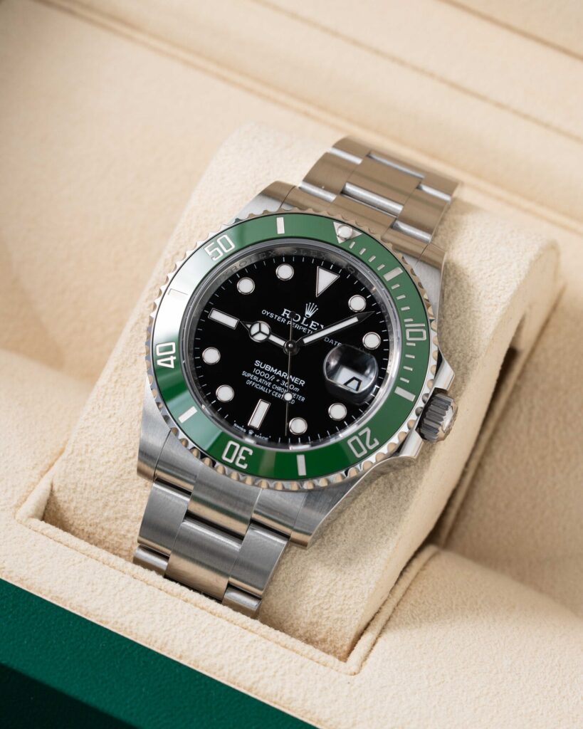 Rolex Submariner 126610LV 2025