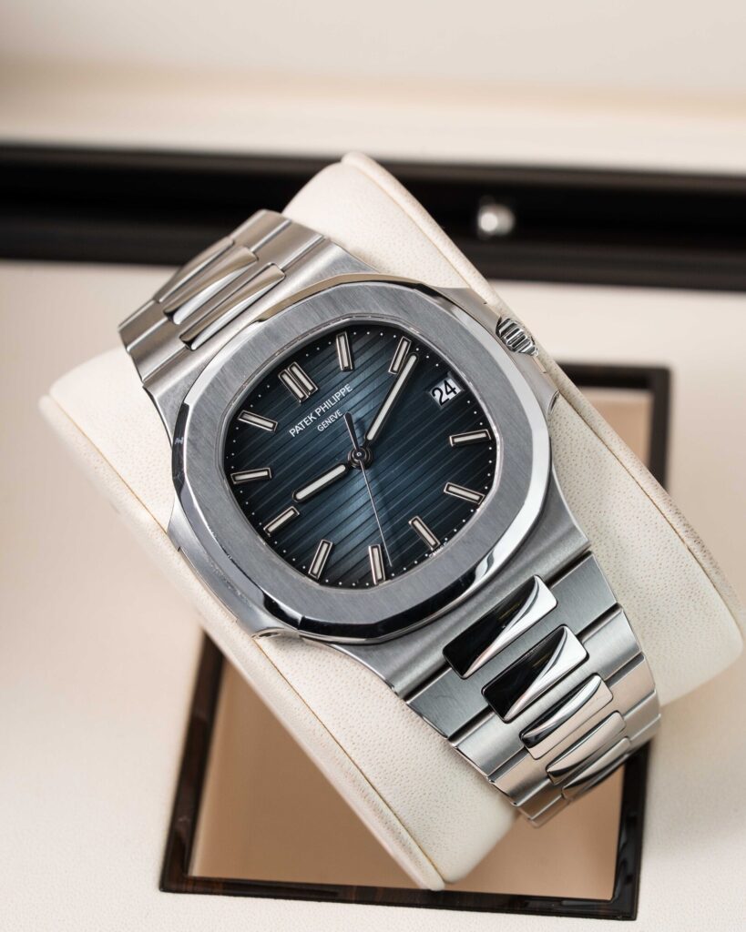 Patek Philippe Nautilus 5711/1A-010 2015