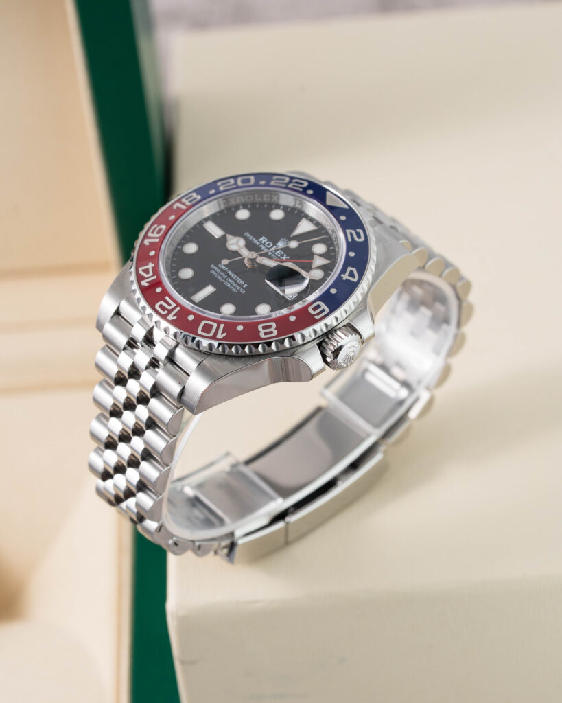 Rolex GMT-Master II 126710BLRO