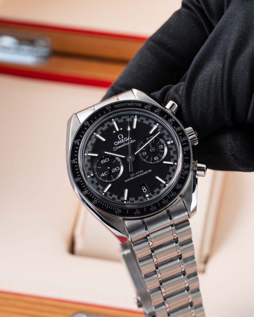 Omega Speedmaster Racing 329.30.44.51.01.001 2019
