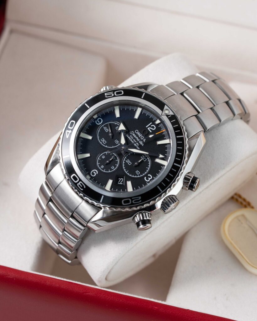 Omega Seamaster Planet Ocean Chronograph 2210.50.00 2006