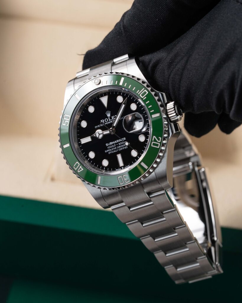 Rolex Submariner 126610LV 2025