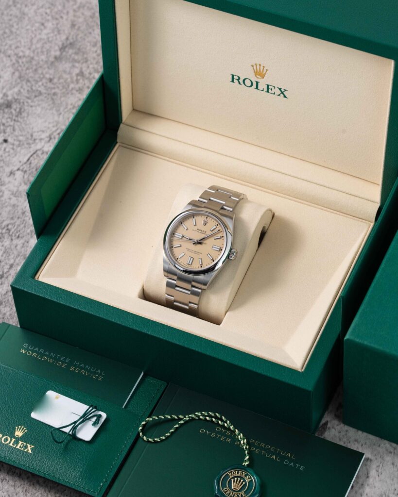 Rolex Oyster Perpetual 134300 2025