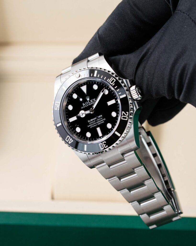 Rolex Submariner 124060 2025