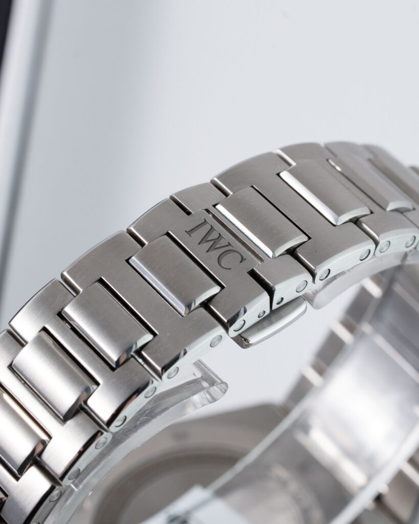 IWC Ingenieur IW328907 2025