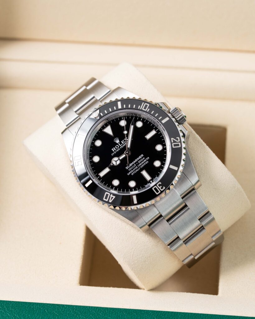 Rolex Submariner 124060 2025