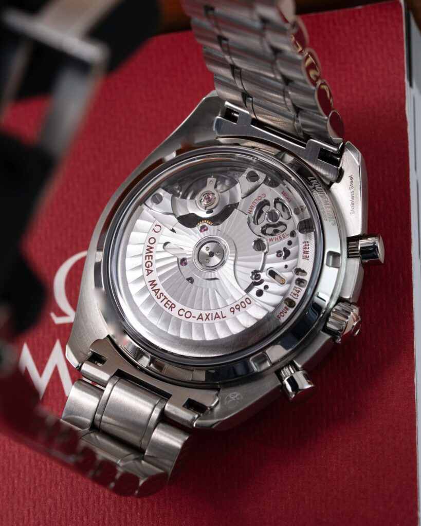 Omega Speedmaster Racing 329.30.44.51.01.001 2019
