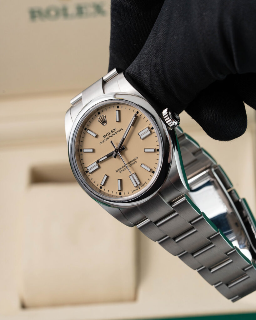Rolex Oyster Perpetual 134300 2025