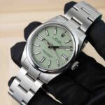 Rolex Oyster Perpetual 134300 2025