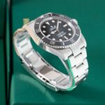 Rolex Submariner 124060 2025
