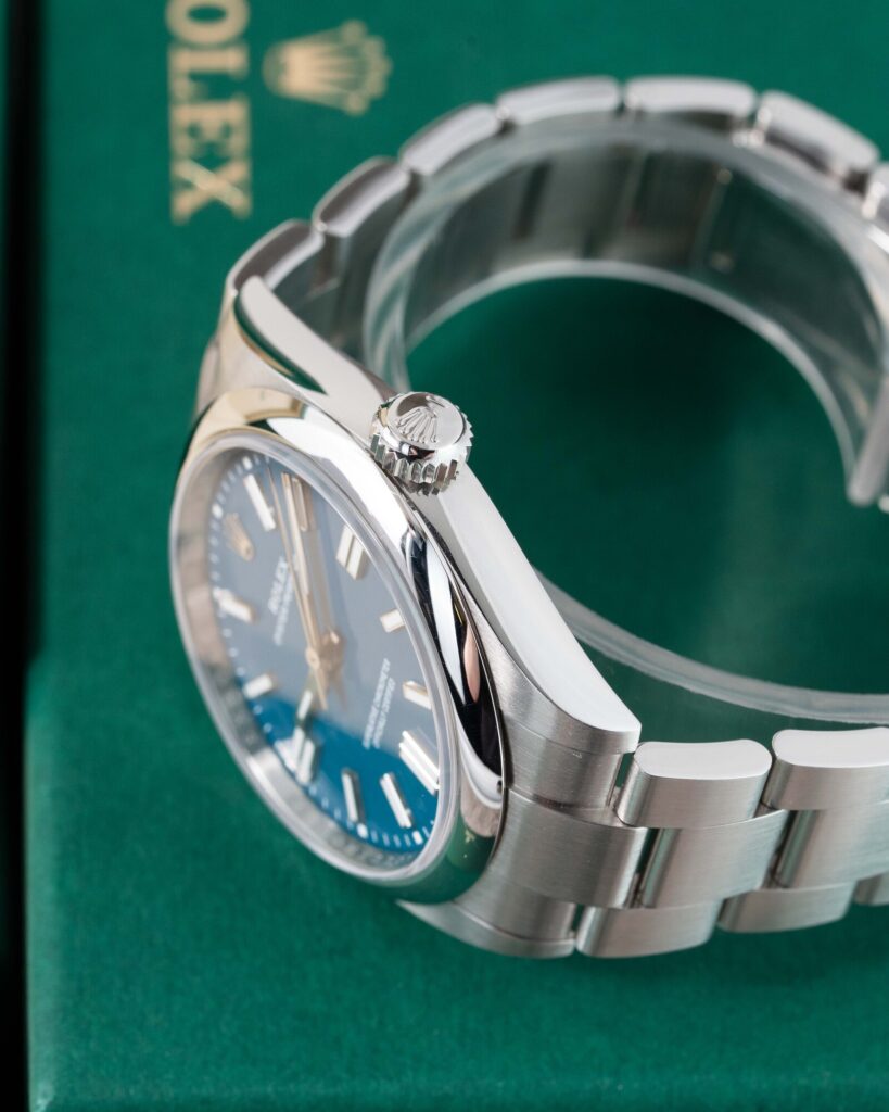 Rolex Oyster Perpetual 134300 2025