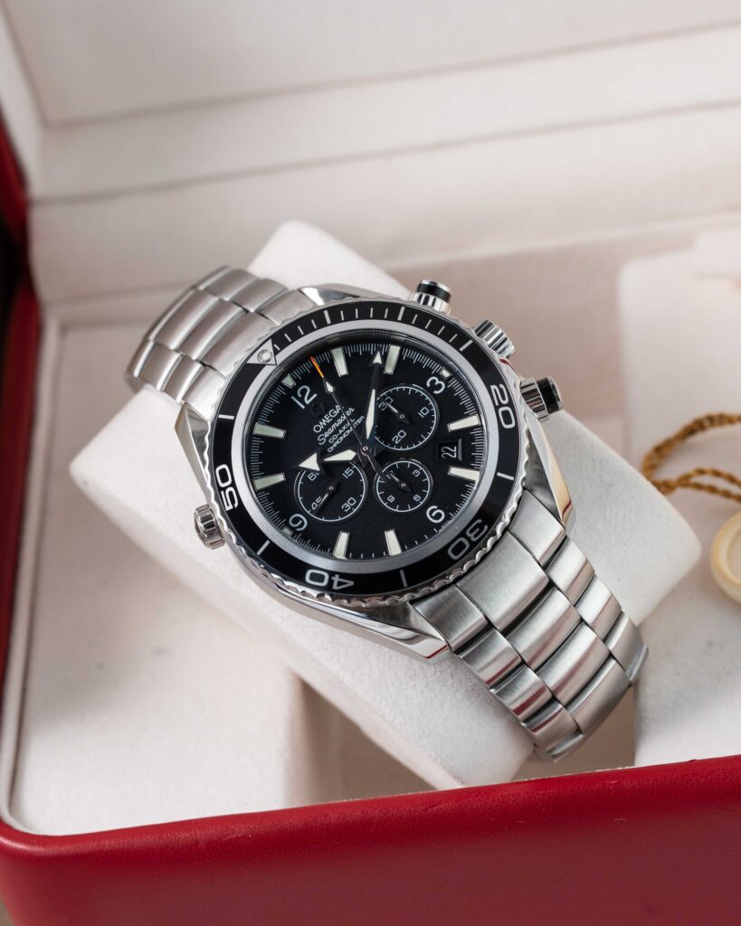 Omega Seamaster Planet Ocean Chronograph 2210.50.00 2006