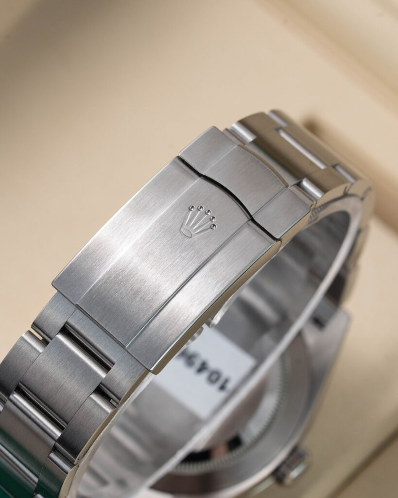 Rolex Oyster Perpetual 134300 2025