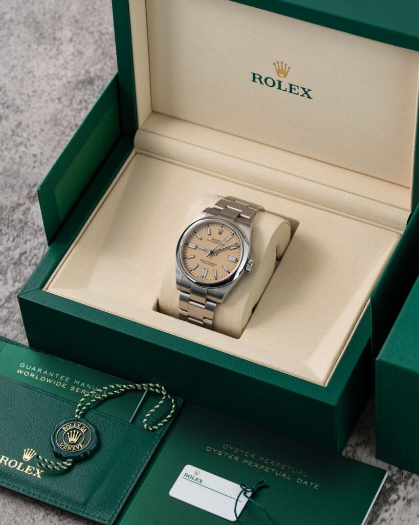 Rolex Oyster Perpetual 134300 2025