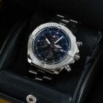 Breitling Super Avenger A1337011 2011