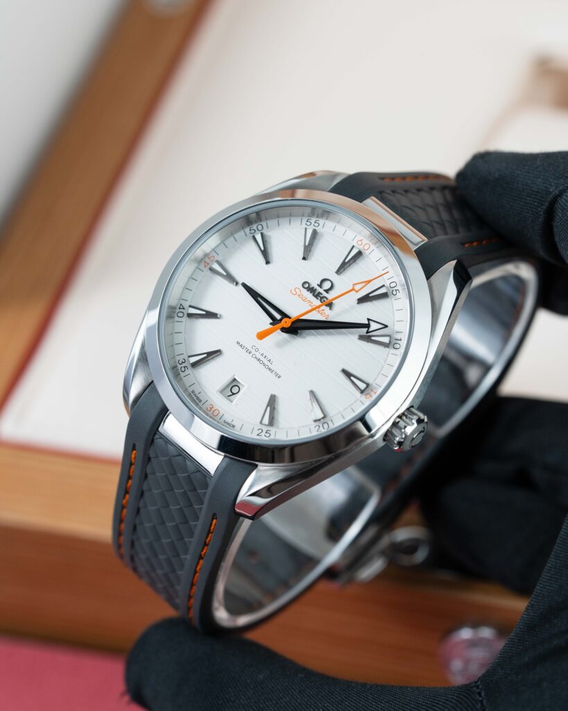 Omega Seseamaster Aqua Terra 220.12.41.21.02.002 2025