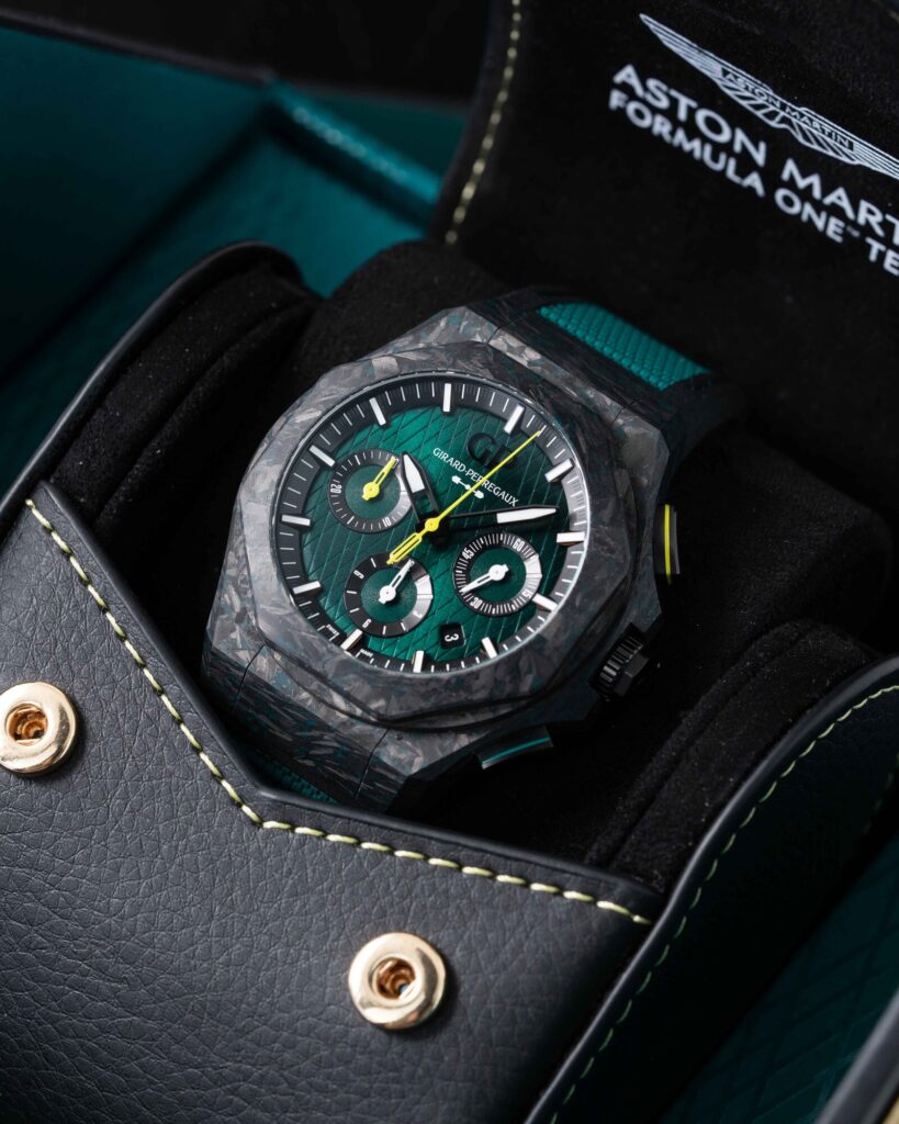 Girard Perregaux Laureato 81060-41-3071-1CX 2022