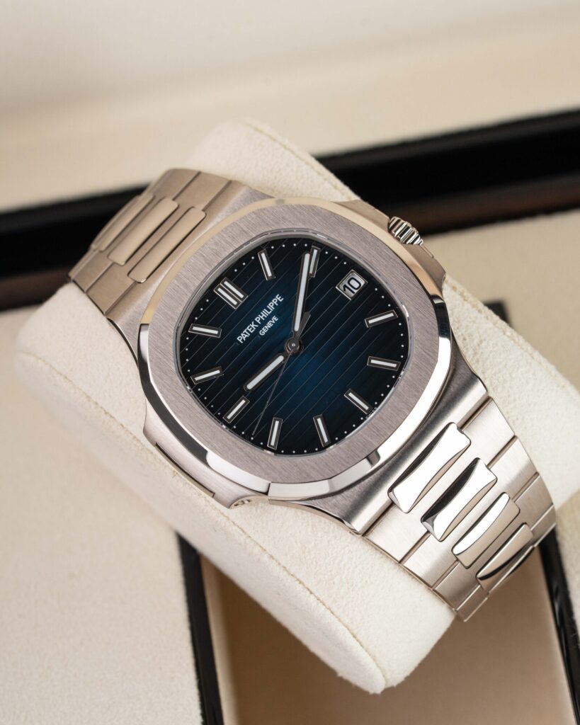 Patek Philippe Nautilus 5811/1G-001 2022