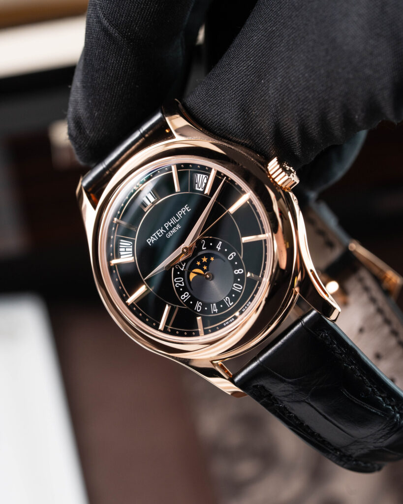 Patek Philippe Annual Calendar 5205R-010 2022