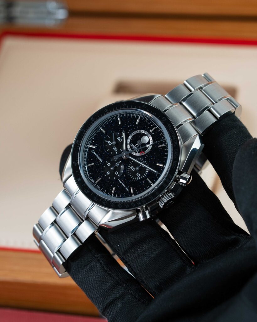 Omega Speedmaster Moonphase  311.30.44.32.01.001 2020