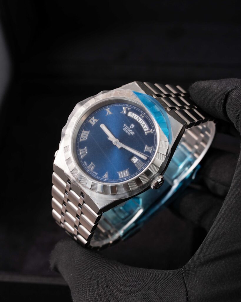 Tudor Royal 28600 2022